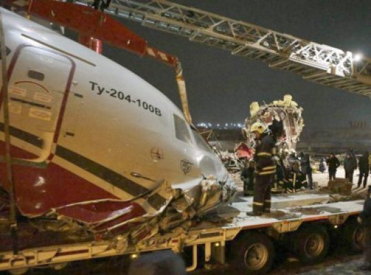 Un avion cu suporteri ai Şahtior Doneţk s-a prăbuşit: cel puţin 5 oameni au murit